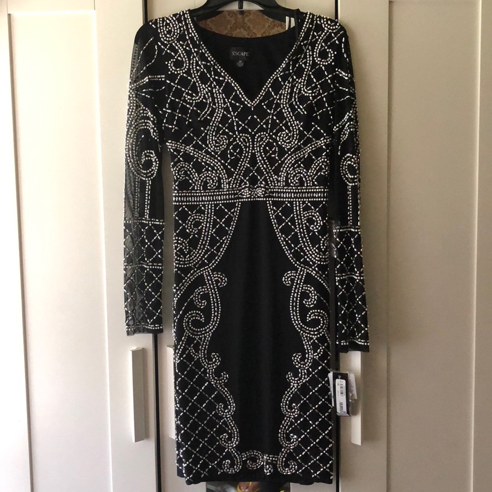 Jeweled midi dress color black